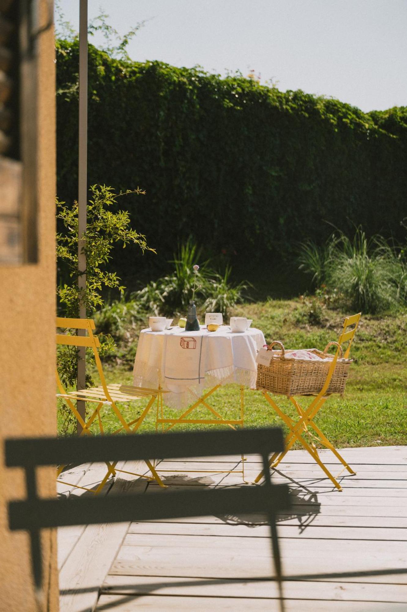 Casa Kiko Pecetto Bed and Breakfast Exteriör bild